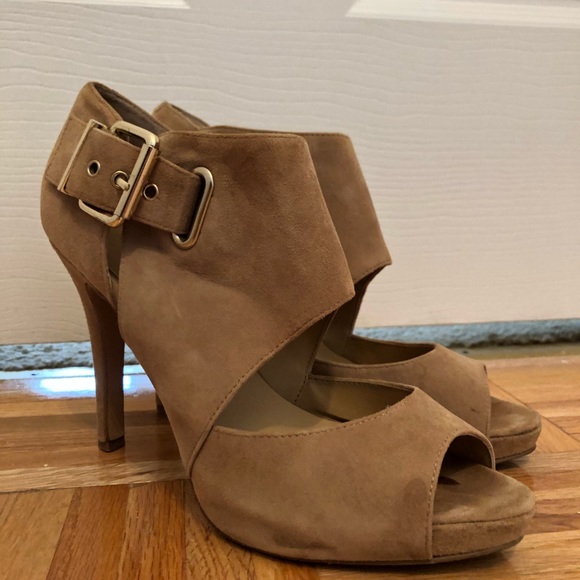 Nine West Shoes - Nine West Suede Peep toe heels w/gold buckle